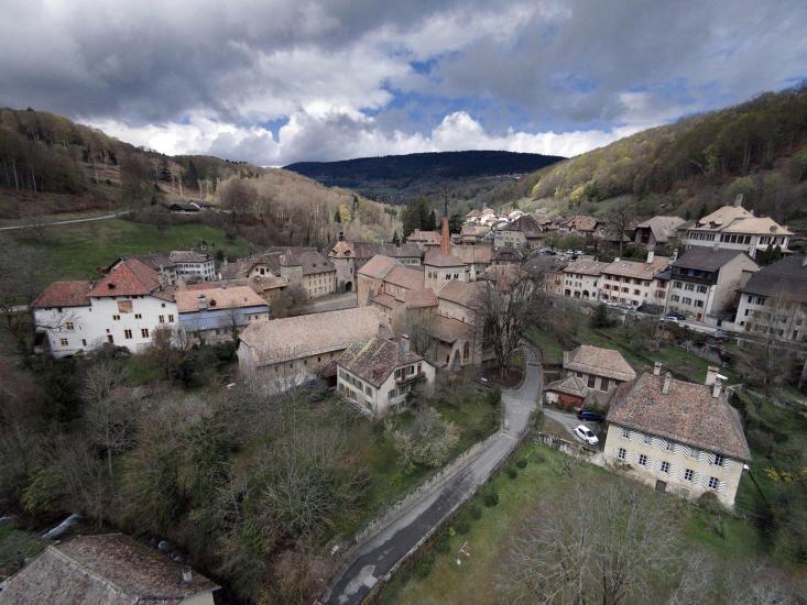 La ville de Romainmotier 